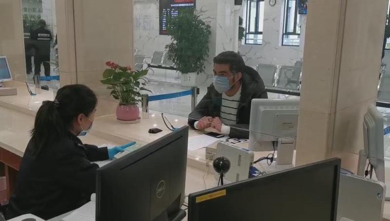 宅家的老外們陸續復工，快看看簽證過期了沒？信息技術咨詢正當時