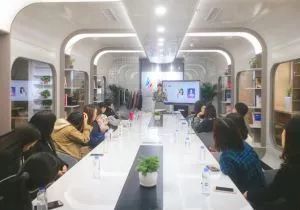 提升品牌價值，共筑校友輝煌 中山大學陜西校友會企業形象定制培訓與咨詢